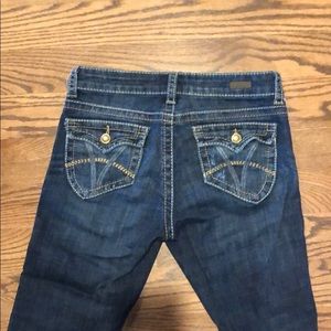 Kut from the Klorh Boot Cut Jeans Size 4